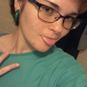 Meet your Posher, Destiny